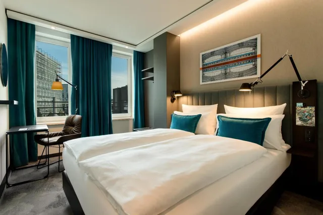 غرفة بسرير كينج، Hotel Motel One Berlin-Hauptbahnhof 1/2