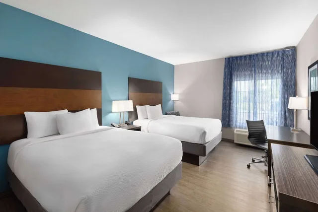 غرفة بسريرين كوين، La Quinta Inn and Suites by Wyndham Cullman 3/10