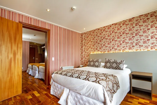 Bella, Family, King and Twin Beds, Mountain View، Chris Park Hotel 9/10