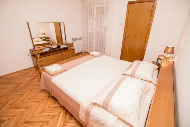 شقة بسريرين مزدوجين، APARTMENT DIVNA 5/10