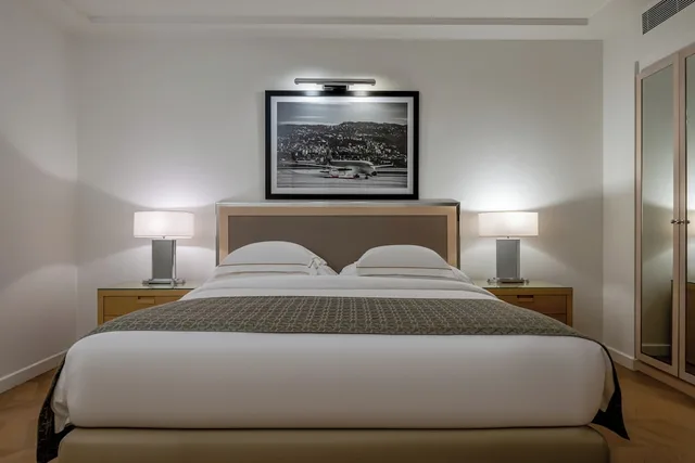 جناح جونيور بسرير كينج، Movenpick Hotel Beirut 3/6