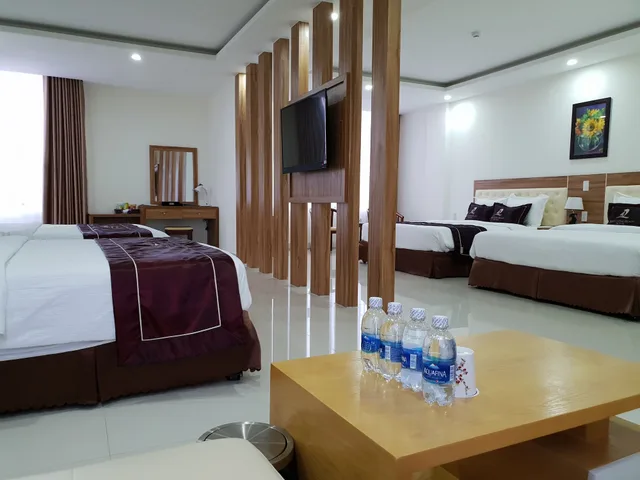 غرفة متصلة بسريرين مزدوجين وسريرين مزدوجين، Phu Cuong Beach Hotel 3/7