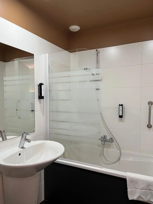 غرفة عائلية، Hotel Le Renard 9/10