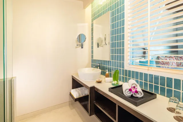 Deluxe, Double Bed, Ocean View, Buri Rasa Village Phangan 4/4