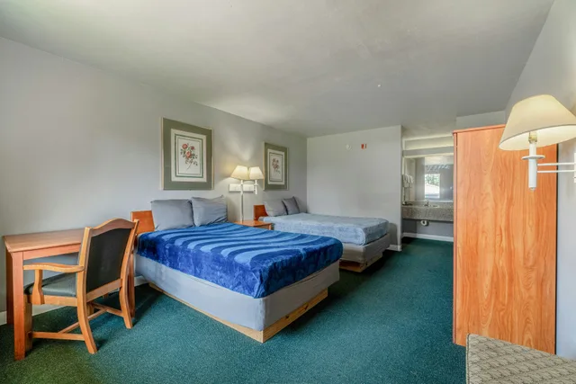 غرفة بسريرين مزدوجين، Economy Inn Livingston By OYO TX US 59 1/8