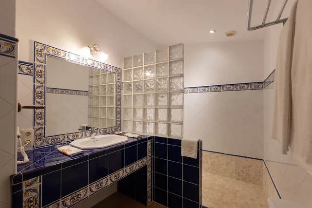Superior, Queen Bed, Garden View, Terrace, Finca Son Marimon - Adults Only 5/5