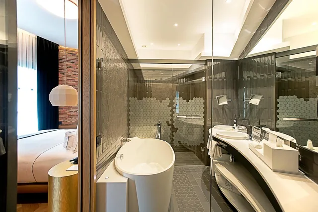Penthouse Suite, 2 King Beds، Monument Hotel 4/8