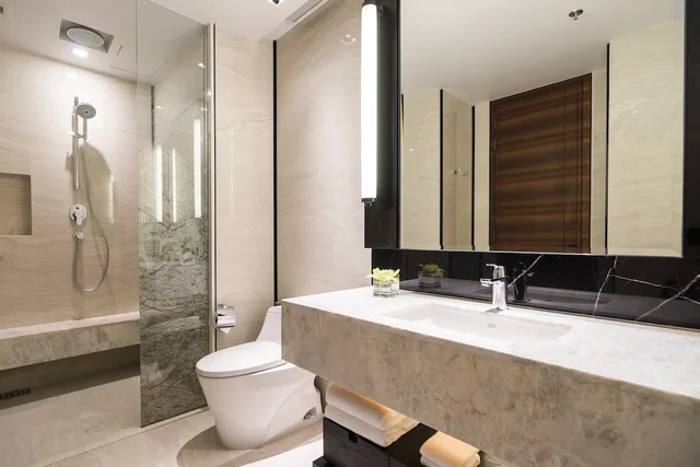 جناح بغرفتي نوم، Marriott Bangkok Hotel the Surawongse 4/5