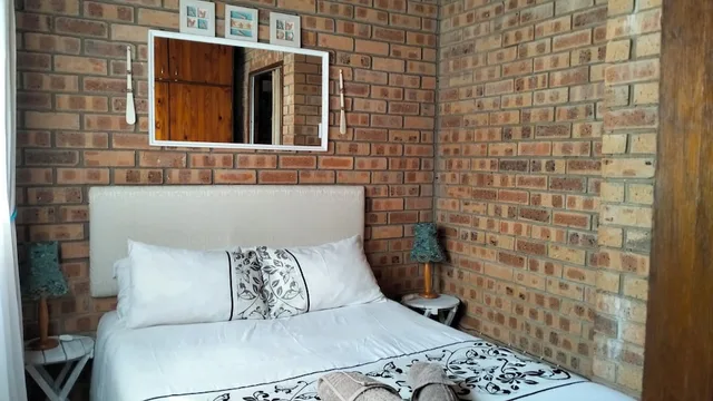 2 Bedrooms, Cottage, Double and Twin Beds, Bunk Bed, Garden Area، St Lucia Wilds 4/7