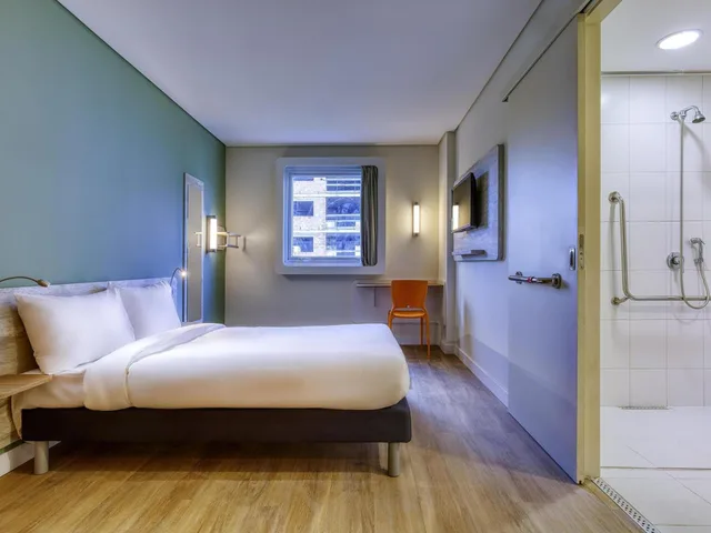 غرفة قياسية بسرير مزدوج لذوي الإعاقة، ibis budget Bh Savassi 2/4