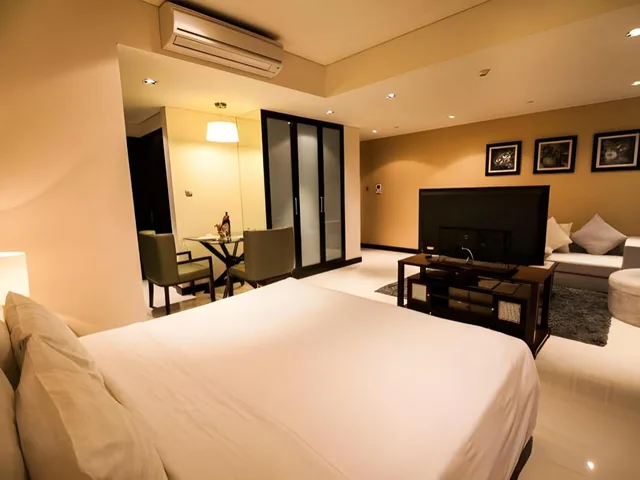 Studio, King Bed, with View, The Costa Nha Trang Residences 6/10