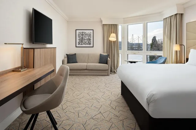 جناح ركني بسرير مزدوج، Hilton Birmingham Metropole 1/4