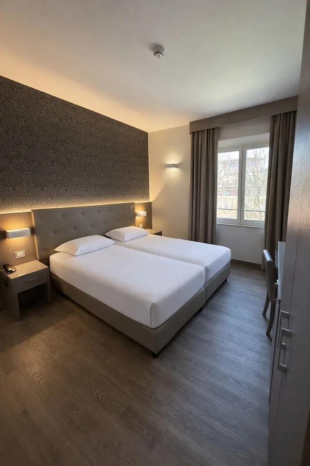 غرفة سوبيريور بسرير كينج، Hotel Principe Modena 1/9