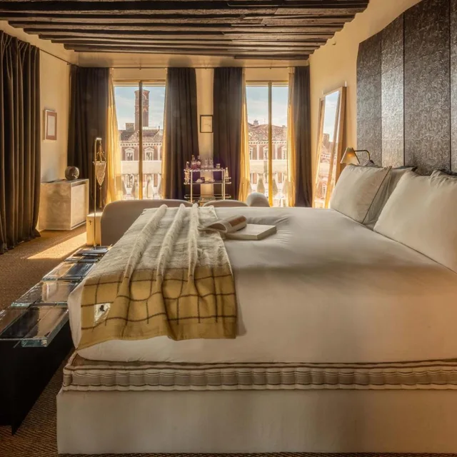 Grand, Special, King Bed, Rialto Bridge and Bridge View، The Venice Venice Hotel 2/5