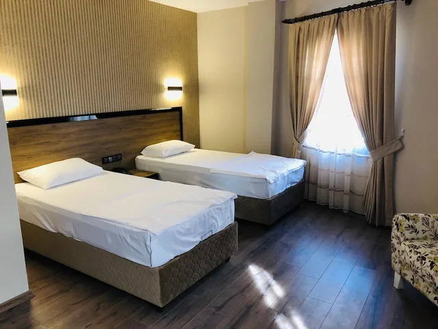 Standard, Twin Beds, Suvari Boutique Hotel 2/8