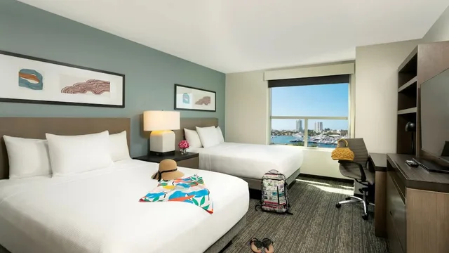 Room, 2 Queen Beds, Bay View, Den، Hyatt House San Juan 3/11
