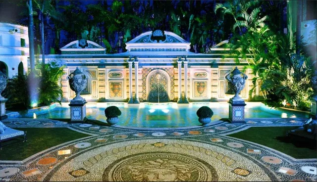 جناح سوبيريور، THE VILLA CASA CASUARINA 1/1