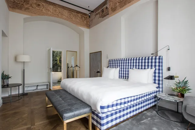 جناح بسرير كينج، Hotel Pacai 1/2