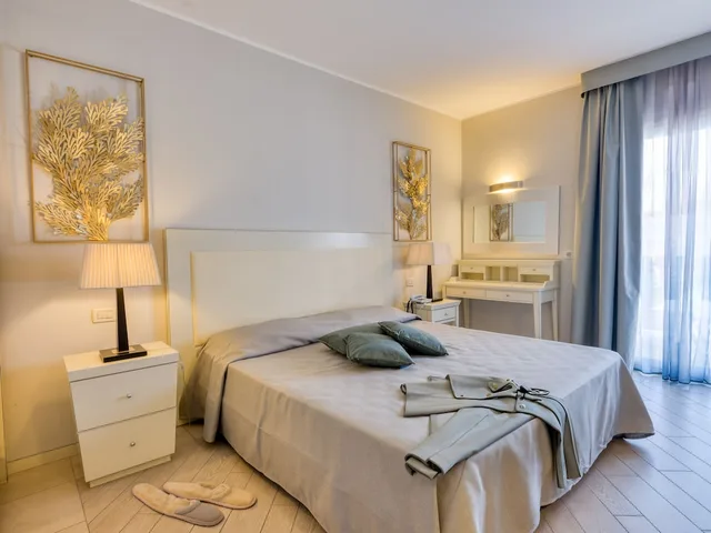 جناح بسرير مزدوج بمسبح خاص، Parc Hotel Germano Suites 2/4