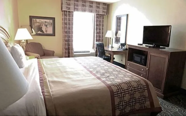 غرفة قياسية بسرير كينج، Ruidoso Mountain Inn 1/5