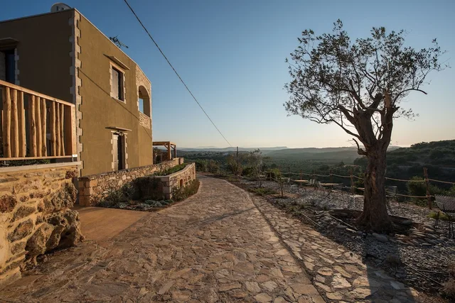 Lameriana Luxury Village، ريثيمنو 57/77