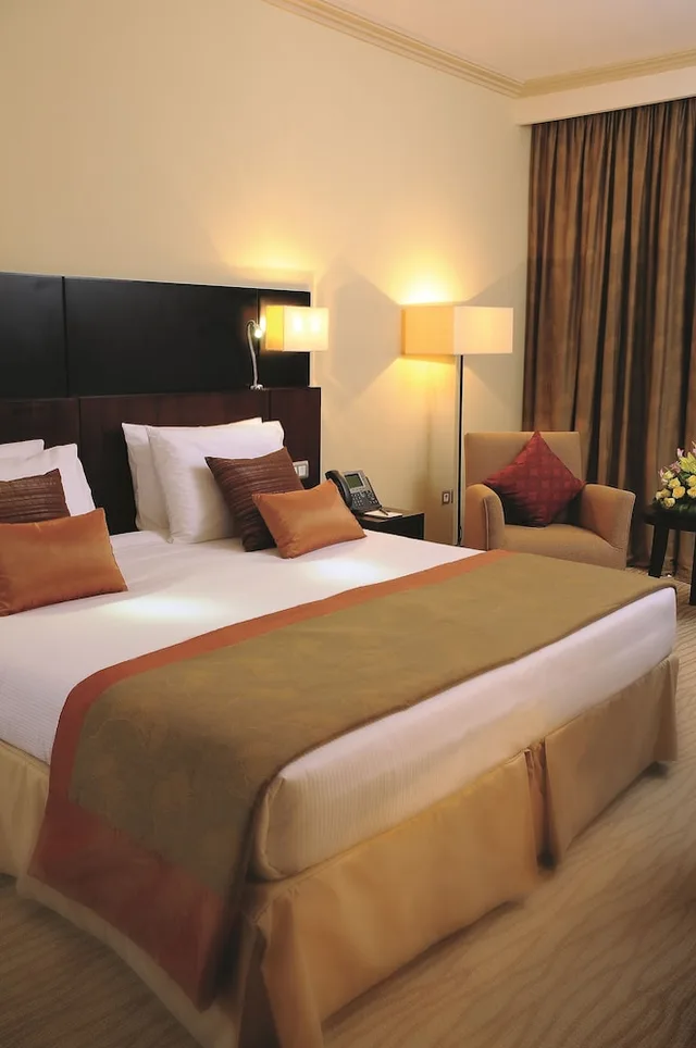 Deluxe, Suite, Twin Beds, Partial Haram View، موڤنبيك برج هاجر مكة(Movenpick Hotel & Residence Hajar Tower Makkah) 2/7