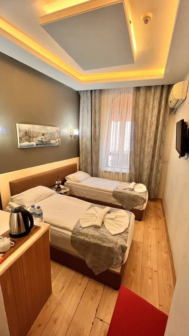 غرفة سوبيريور بسريرين منفصلين، Ethnica Old City Hotel 1/2