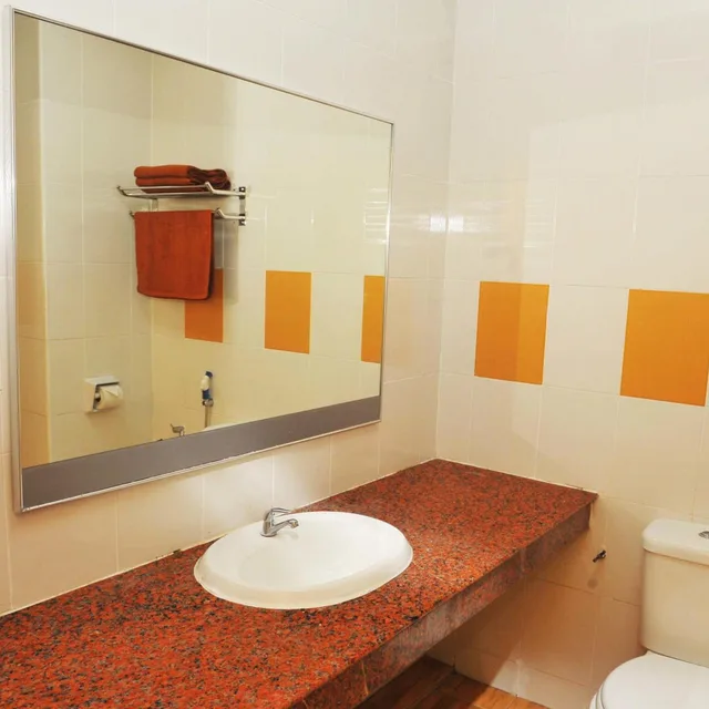 Deluxe, King Bed, City Times Hotel 2/2
