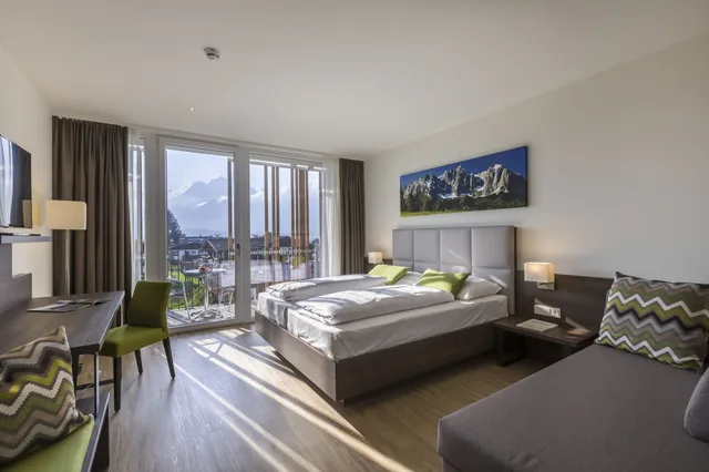 غرفة عائلية بسريرين كوين بشرفة، Lti Alpenhotel Kaiserfels 2/7