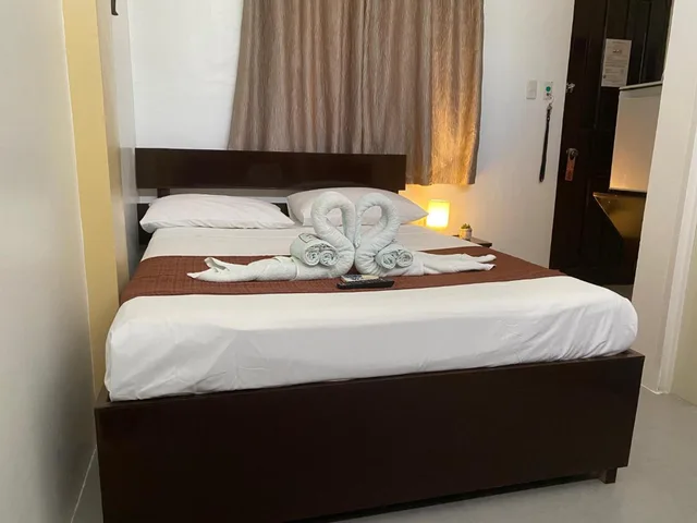 غرفة بسرير مزدوج بشرفة، Papa Fred S Beach Resort 3/7