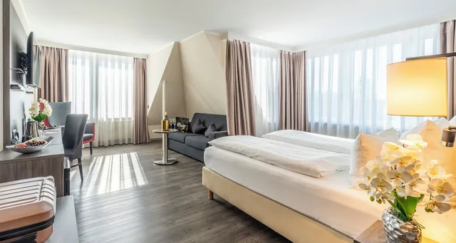 غرفة كومفورت بسرير مزدوج مع أريكة، Plaza Hotel Buchhorner Hof 7/10