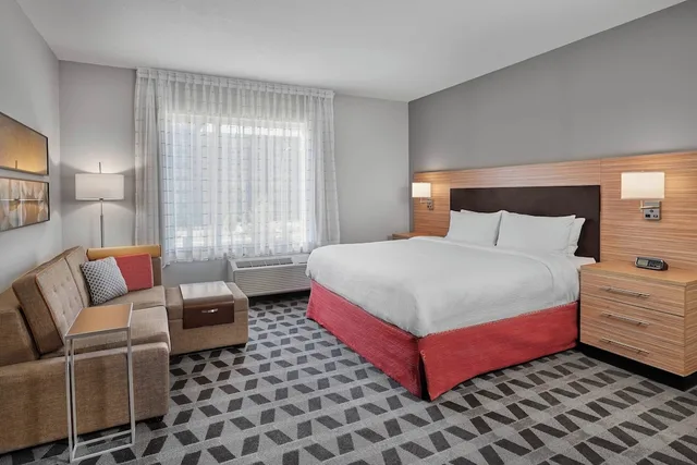 استوديو بسرير كينج مع أريكة، Towneplace Suites By Marriott Edmonton Sherwood Park 1/2