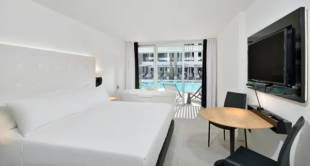 Swim Up, Innside, Premium, King Bed، INNSiDE by Melia Palma Bosque 4/6
