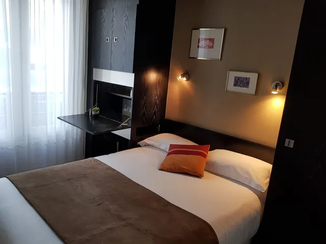 Standard, Double Bed, Hotel Alison 2/7