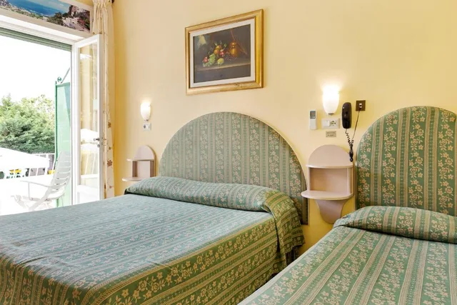 غرفة قياسية ثلاثية، Hotel Carmencita 6/10