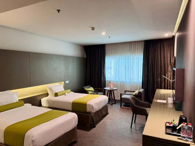 غرفة سوبيريور بسرير فردي بإطلالة على المدينة، The 72 Hotel 1/10