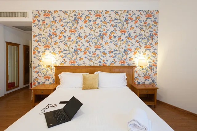 جناح جونيور ثلاثي بإطلالة على البحر بشرفة، LVG Hotel Collection - Majestic 7/10