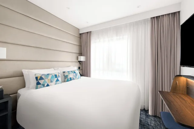 غرفة قياسية بسرير مزدوج، voco London Marylebone by IHG 2/6