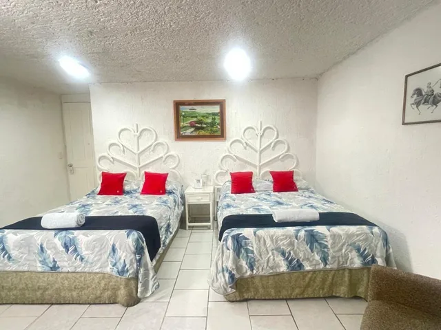 Suite, 2 Double Beds, Kitchenette, Capital O Farallon Inn 1/4