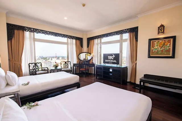 غرفة ديلوكس بسريرين منفصلين بإطلالة على المدينة، TTC Imperial Hotel 1/10