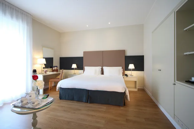 غرفة ديلوكس، National Hotel 3/6