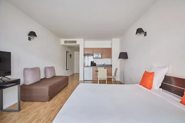 استوديو سوبيريور بسرير مزدوج وسرير فردي بشرفة، Appart'hotel Odalys City Monaco Les Hauts de la Principaute 7/10