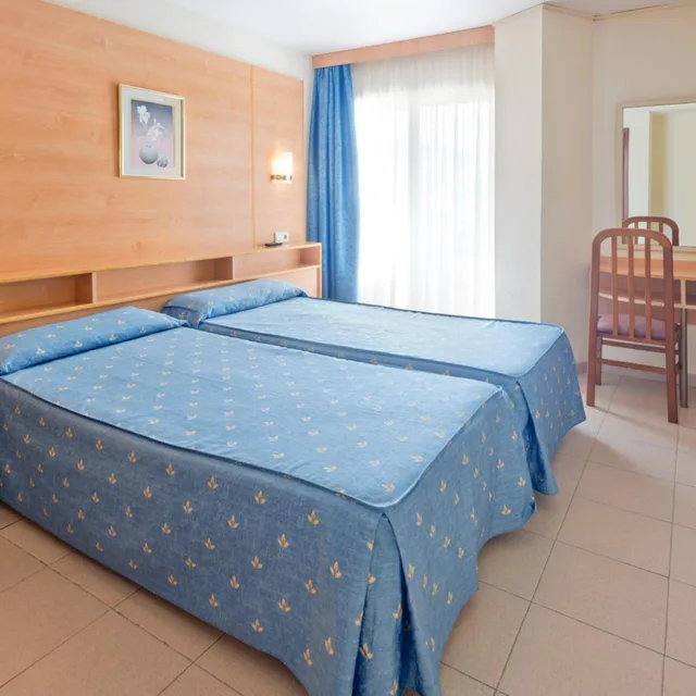 Room, Double Bed, with Extra Bed, htop Summer Sun 3/8