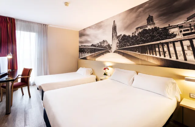غرفة عائلية، B&B HOTEL Girona 3 2/4
