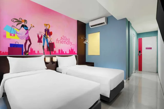 غرفة قياسية بسريرين منفصلين، favehotel Kelapa Gading 5/10