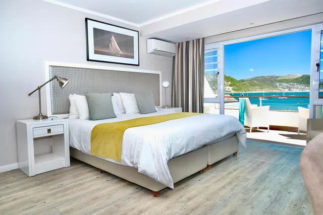 غرفة ديلوكس بسرير مزدوج أو سريرين منفصلين بشرفة، Simon's Town Quayside Hotel 7/10