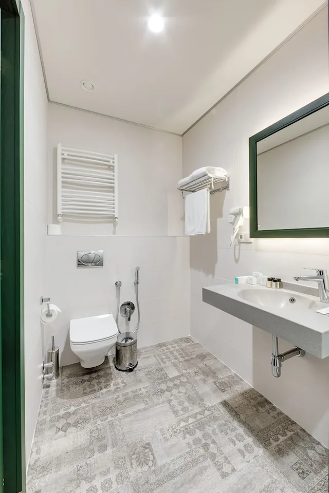 Economy, Double or Twin Bed, Sole Palace 3/3