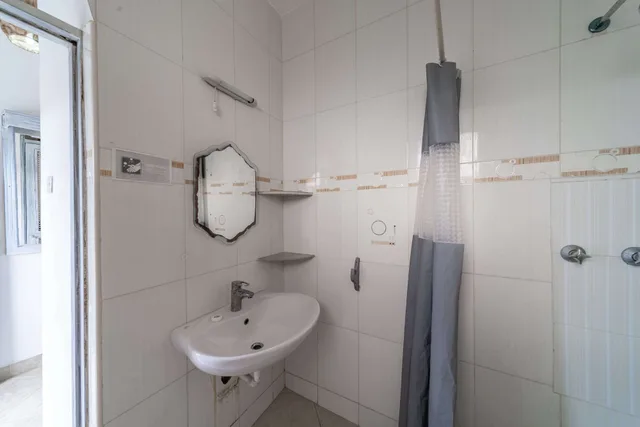 غرفة قياسية بسرير كينج بإطلالة على البحر بغرفة نوم واحدة، Hillpark Amare Resort 2/2