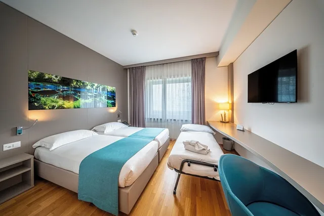 Superior, Queen Bed, Aquatis Hotel 6/10