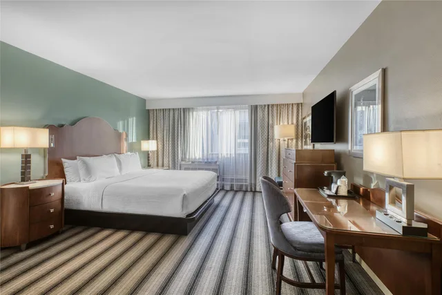 غرفة بسرير كينج لذوي الإعاقة، Best Western River North Hotel 1/5